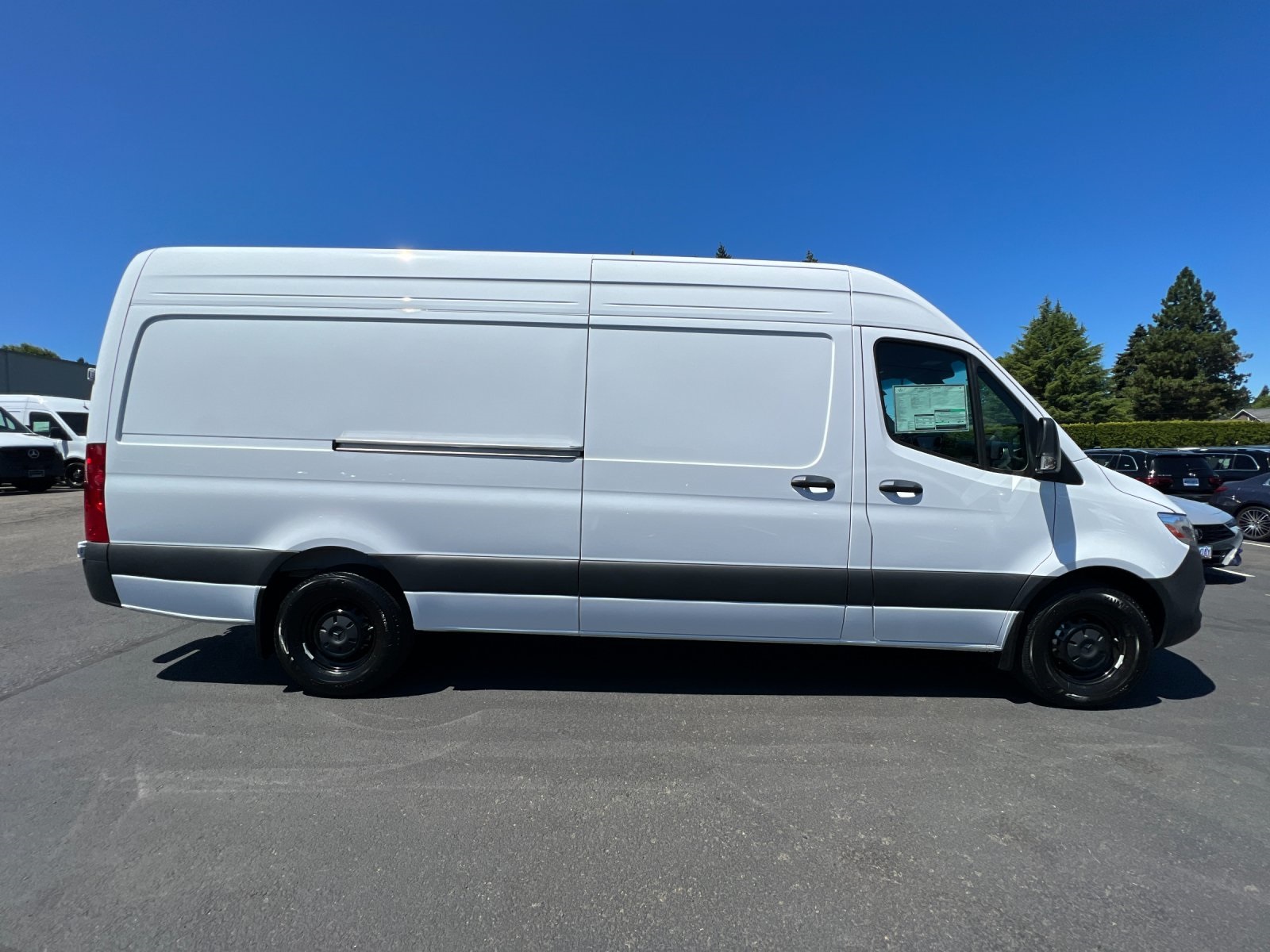 new 2025 Mercedes-Benz Sprinter 2500 car