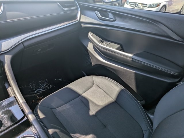 used 2023 Jeep Grand Cherokee L car, priced at $28,601
