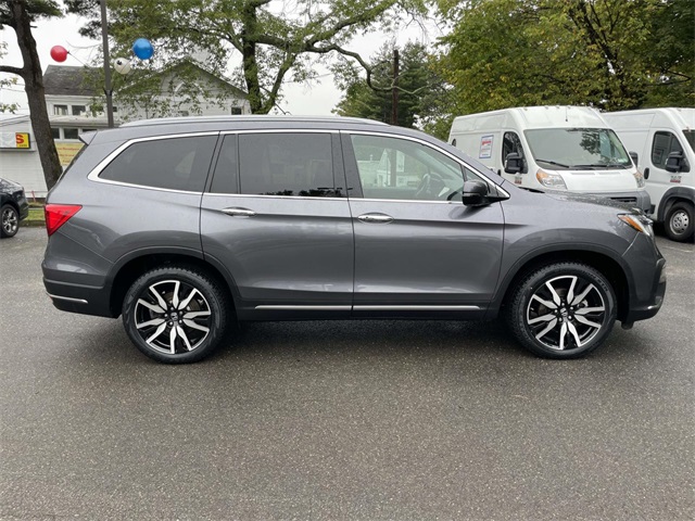 used 2022 Honda Pilot car, priced at $33,511