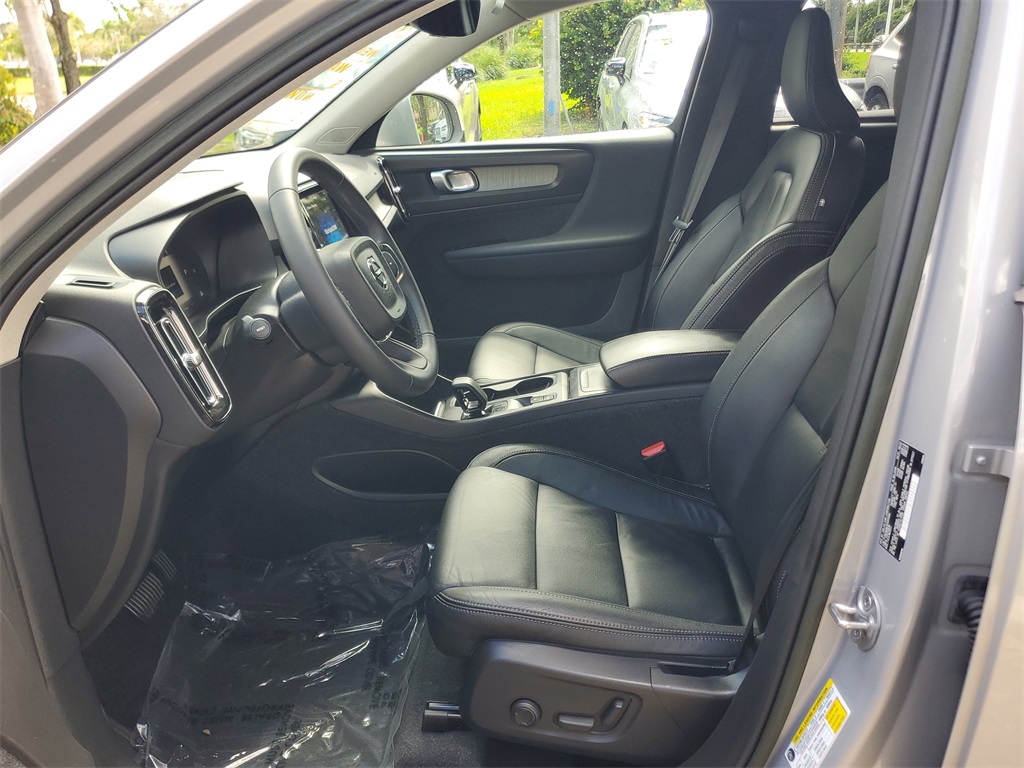 used 2023 Volvo XC40 car, priced at $27,494