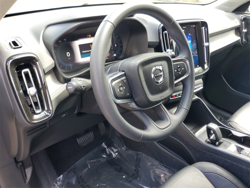 used 2023 Volvo XC40 car, priced at $27,494