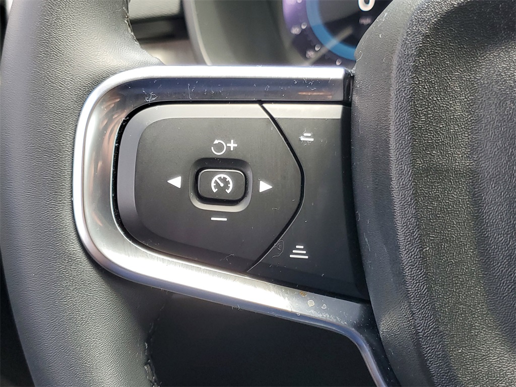 used 2023 Volvo XC40 car, priced at $27,494