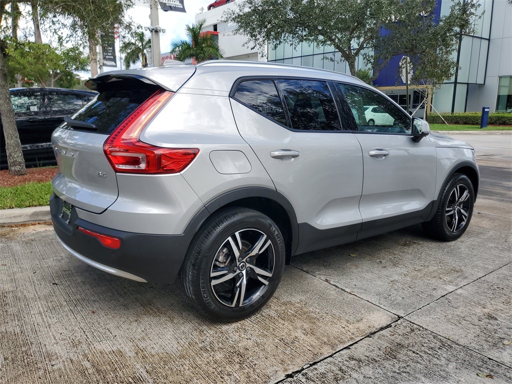 used 2023 Volvo XC40 car, priced at $27,494