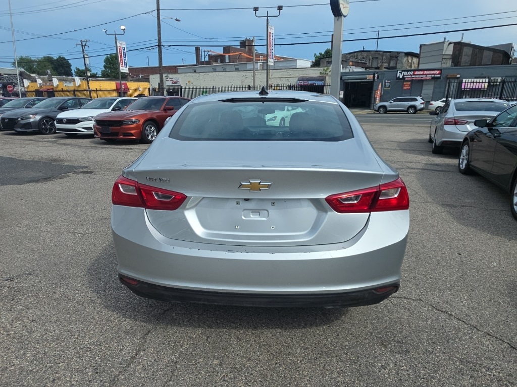 used 2021 Chevrolet Malibu car, priced at $13,895