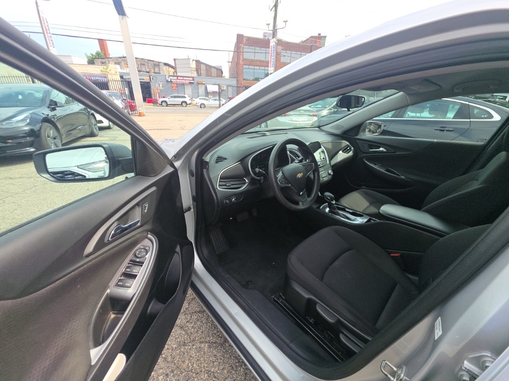 used 2021 Chevrolet Malibu car, priced at $13,895