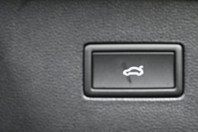 new 2026 Volkswagen Atlas car, priced at $53,802