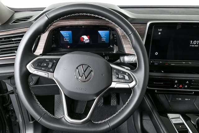 new 2026 Volkswagen Atlas car, priced at $53,802