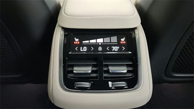new 2026 Volvo XC90 car, priced at $71,180