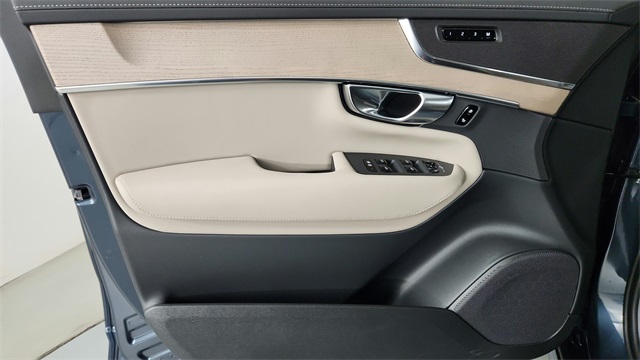 new 2026 Volvo XC90 car, priced at $71,180