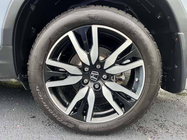 used 2022 Honda Pilot car, priced at $37,000