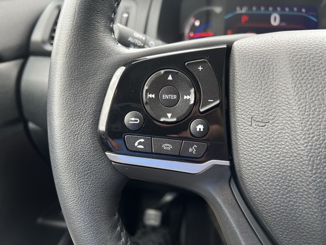 used 2022 Honda Pilot car, priced at $37,000