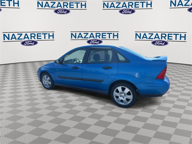 used 2001 Ford Focus car, priced at $4,999