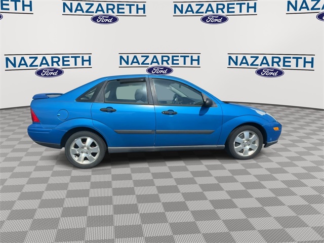 used 2001 Ford Focus car, priced at $4,999