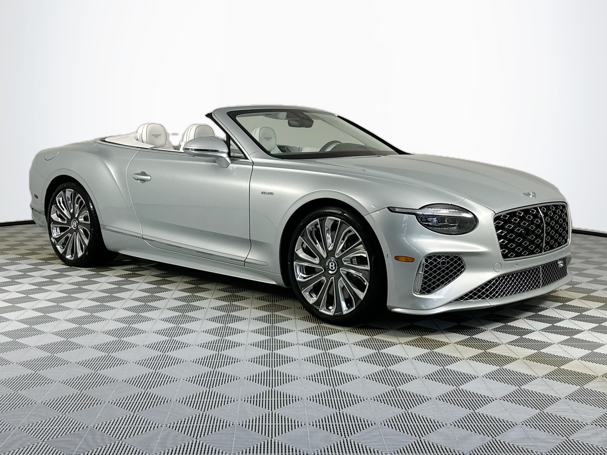 new 2025 Bentley Continental GTC car