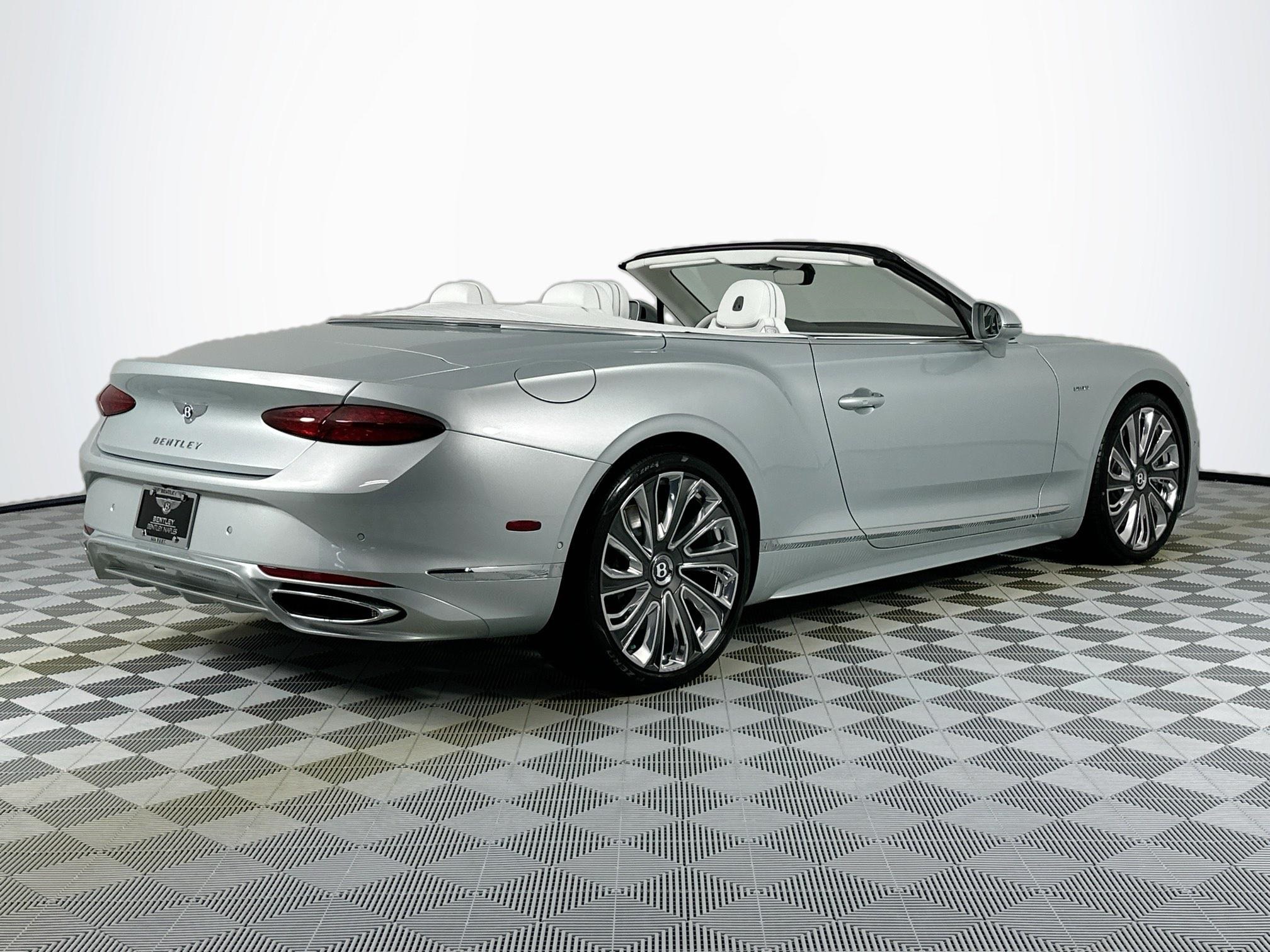 new 2025 Bentley Continental GTC car