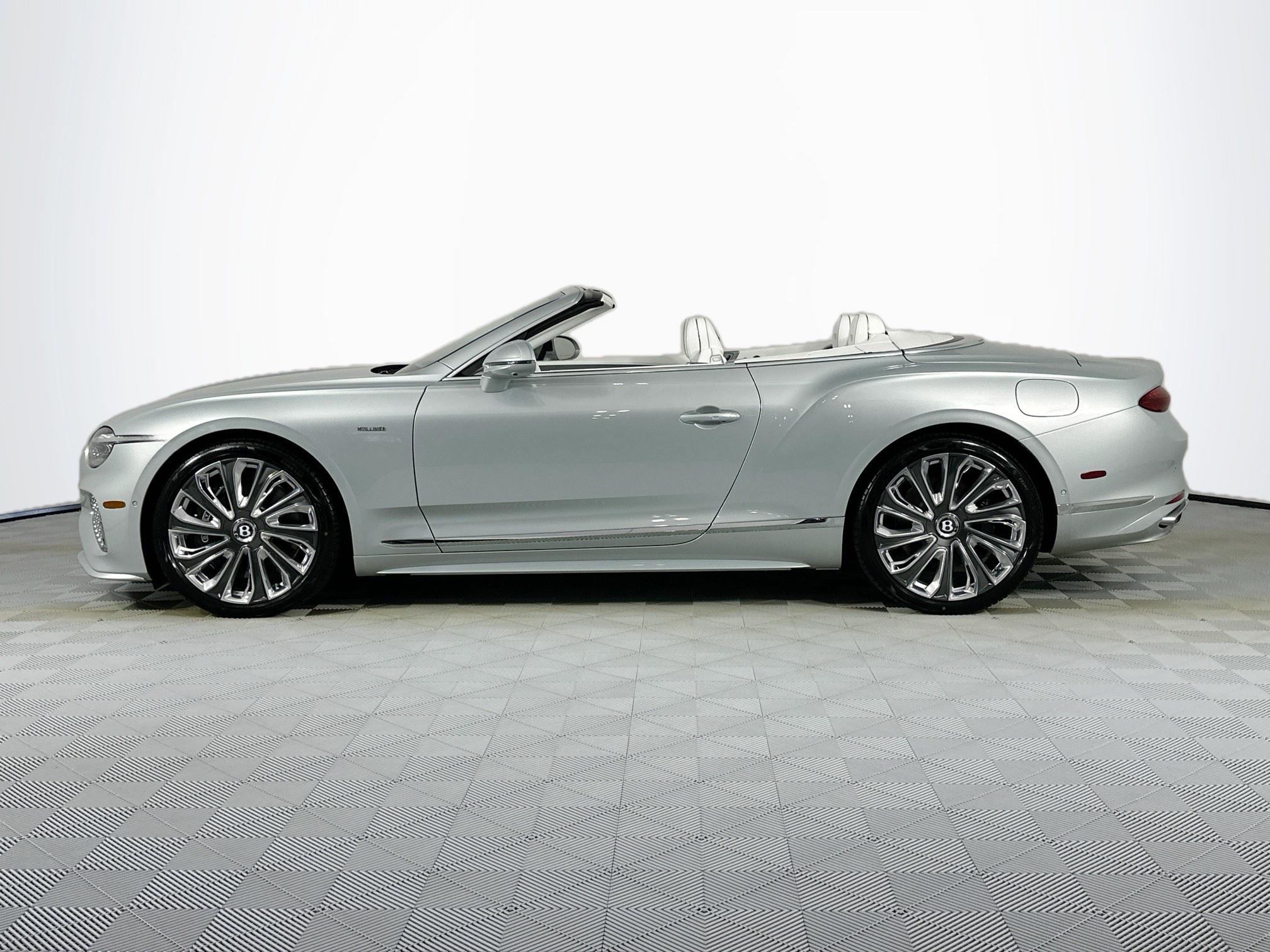 new 2025 Bentley Continental GTC car