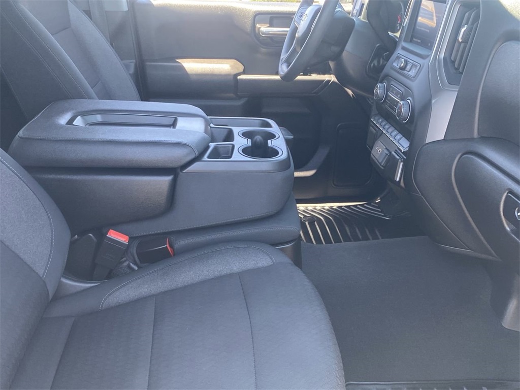 used 2022 Chevrolet Silverado 1500 car, priced at $33,991
