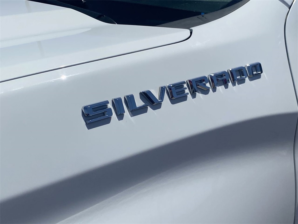 used 2022 Chevrolet Silverado 1500 car, priced at $33,991