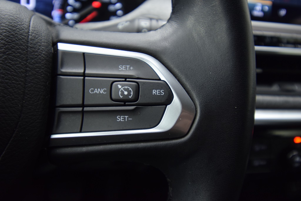 used 2022 Jeep Compass car, priced at $23,500