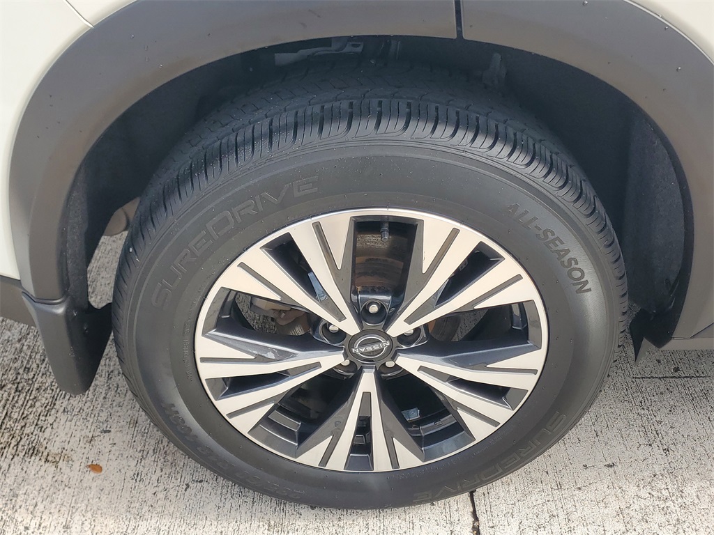used 2023 Nissan Rogue car, priced at $19,889