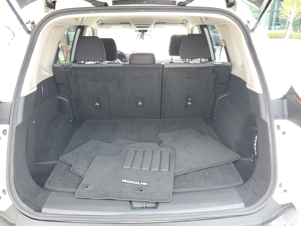 used 2023 Nissan Rogue car, priced at $19,889