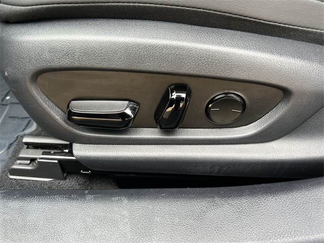 used 2024 Lexus ES car, priced at $41,720