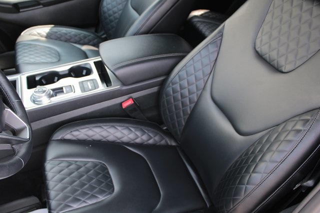 used 2024 Ford Edge car, priced at $27,000