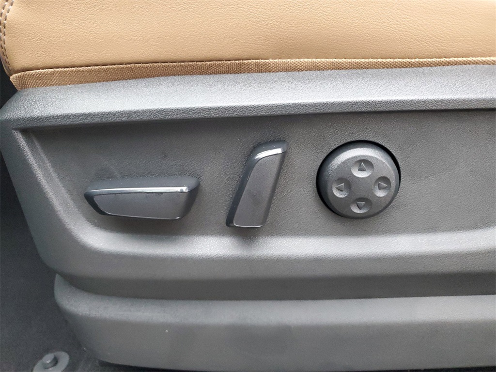 new 2025 INFINITI QX80 car, priced at $81,100