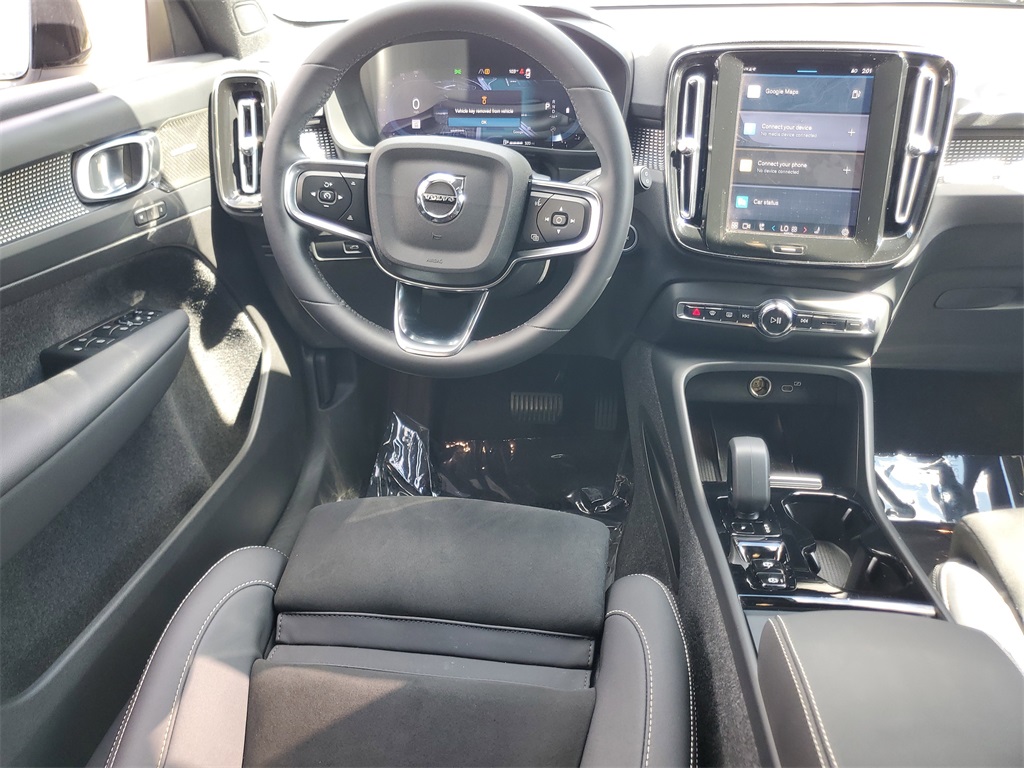 used 2023 Volvo XC40 car, priced at $31,995