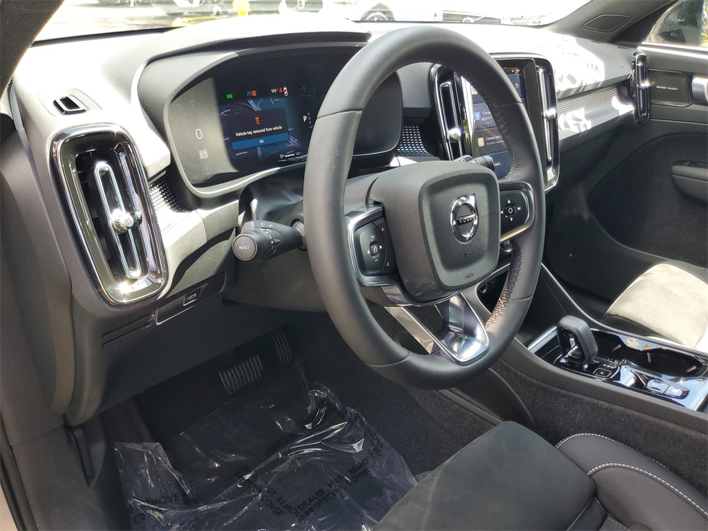 used 2023 Volvo XC40 car, priced at $31,995