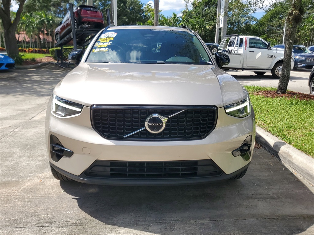 used 2023 Volvo XC40 car, priced at $31,995