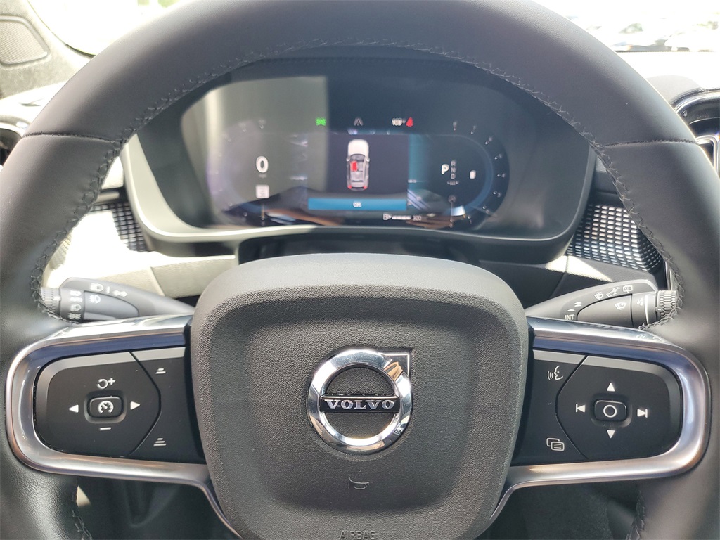 used 2023 Volvo XC40 car, priced at $31,995