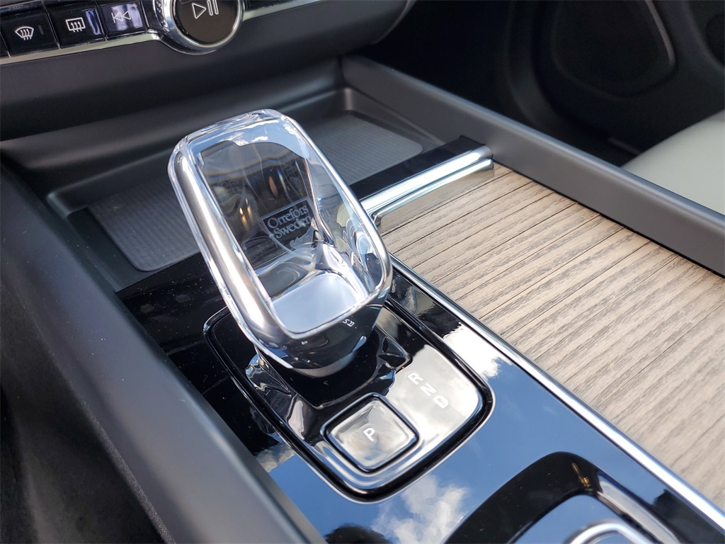 new 2026 Volvo XC60 car, priced at $47,995