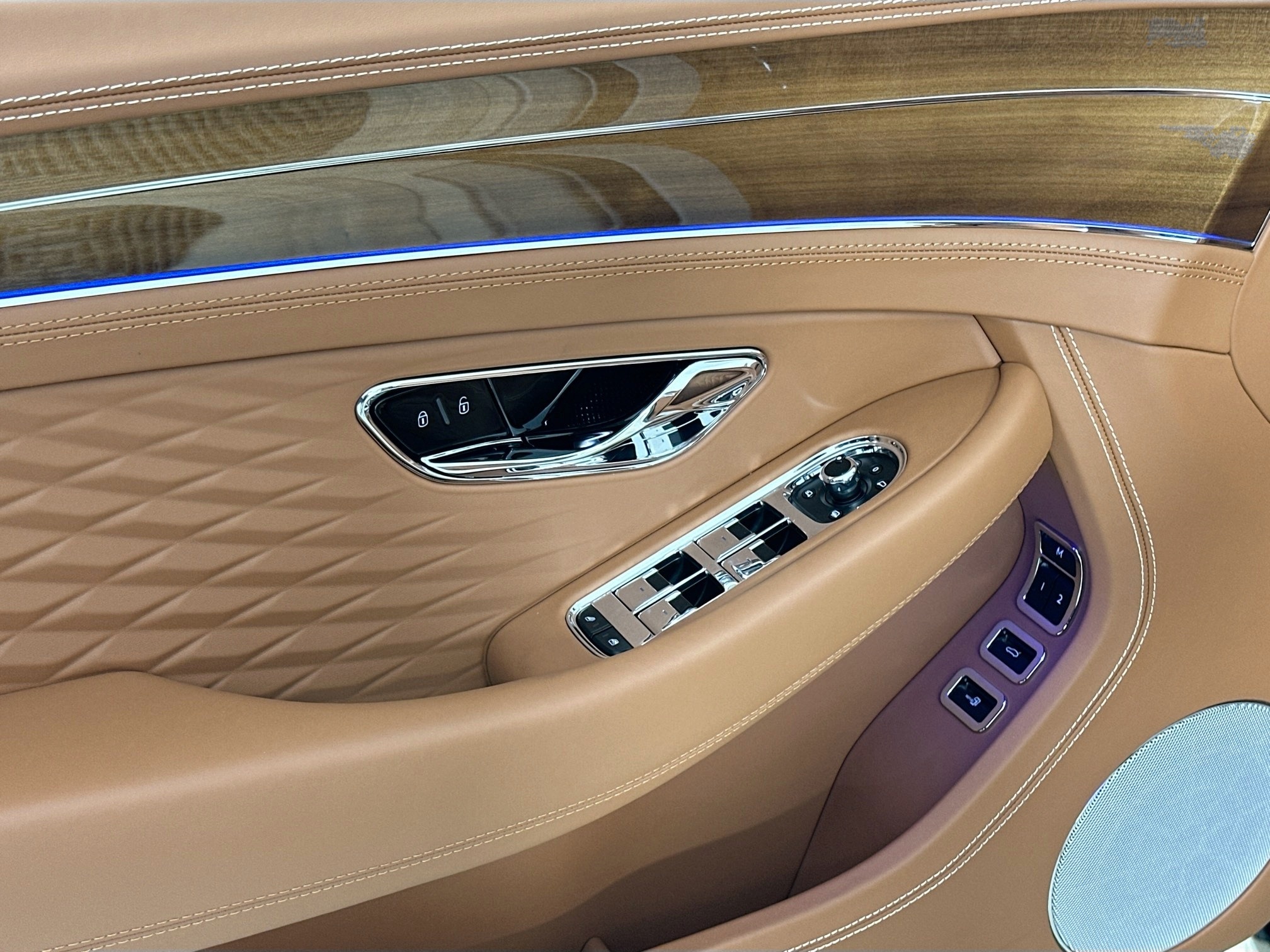 new 2026 Bentley Continental GTC car