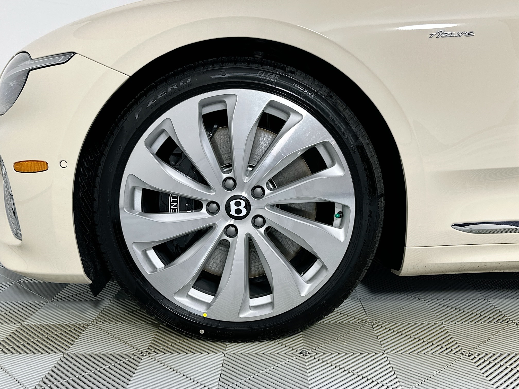 new 2026 Bentley Continental GTC car