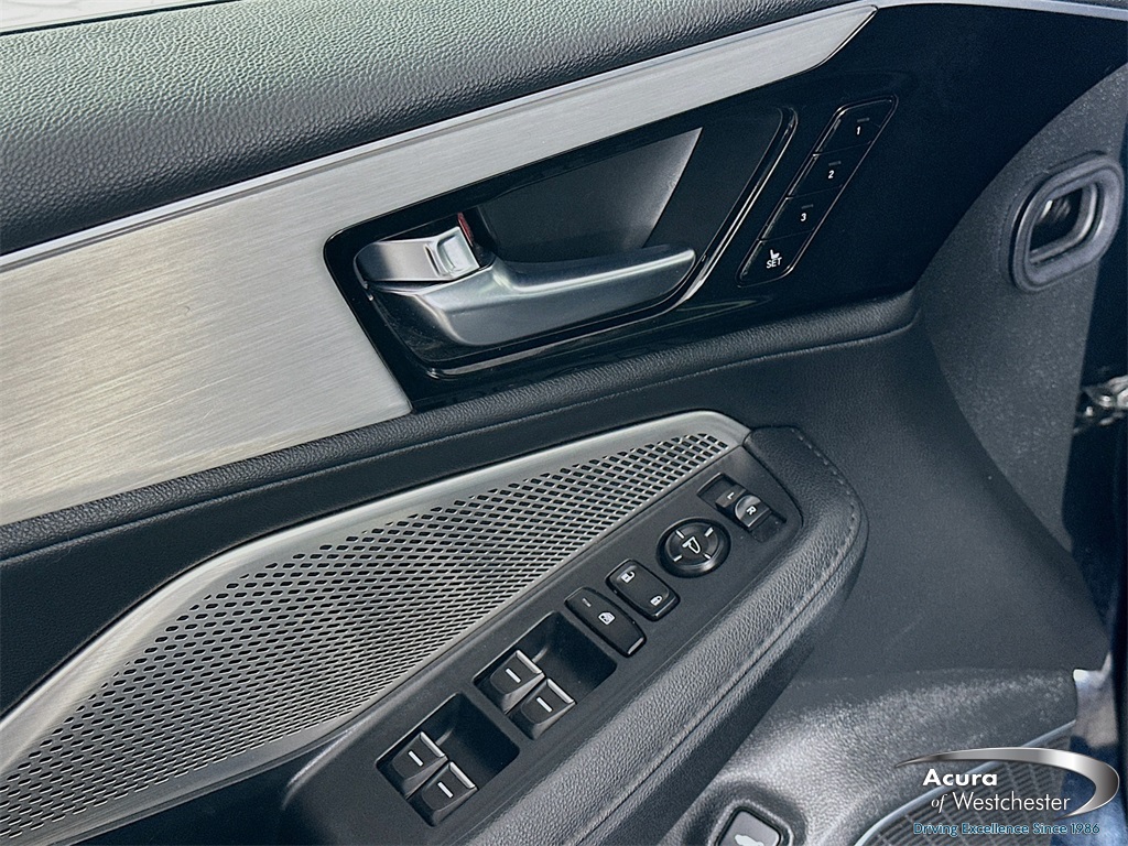 used 2023 Acura MDX car, priced at $37,999