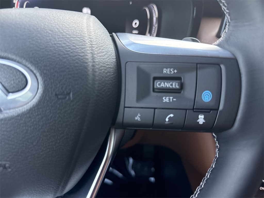 used 2025 INFINITI QX60 car, priced at $49,998