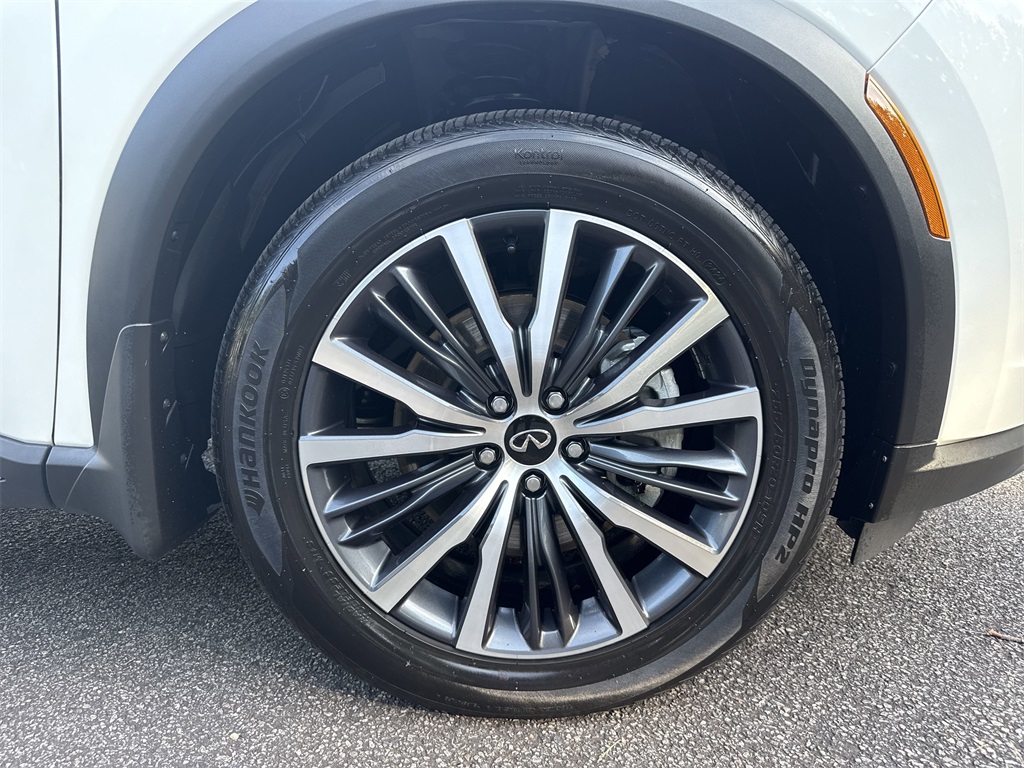 used 2025 INFINITI QX60 car, priced at $49,998