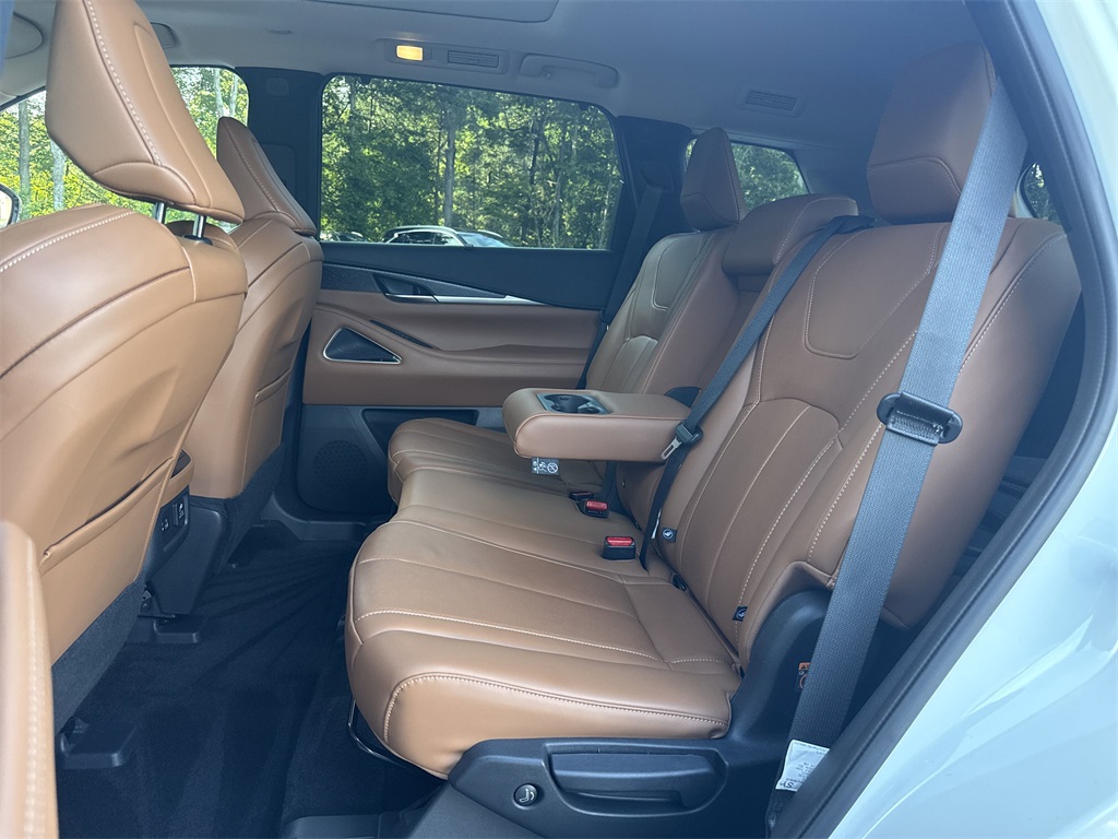 used 2025 INFINITI QX60 car, priced at $49,998