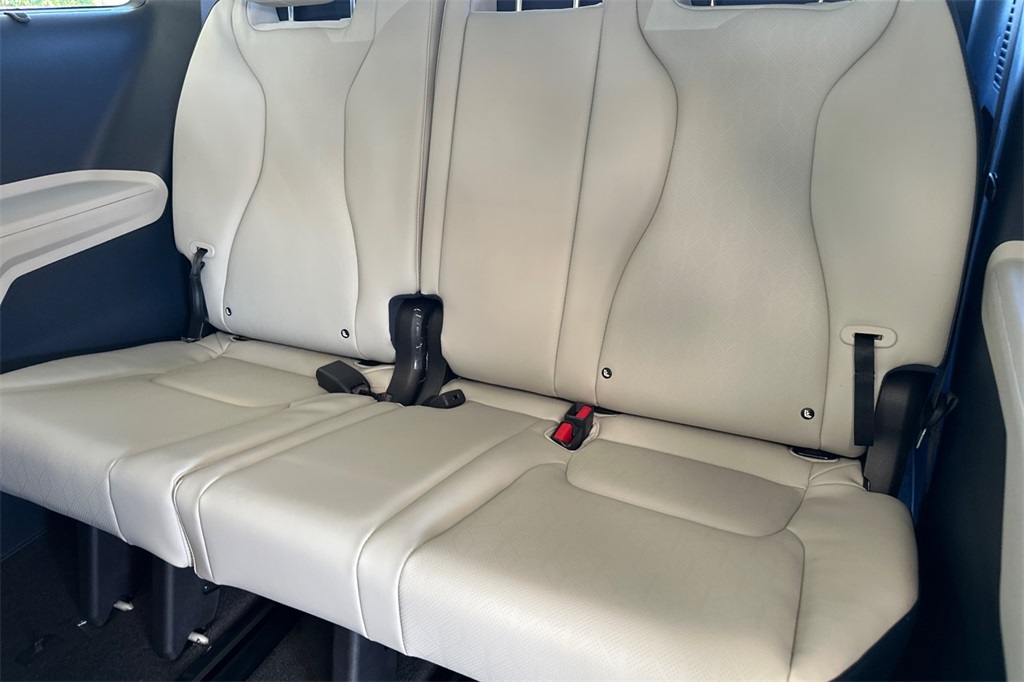 new 2026 Kia Carnival car, priced at $49,315