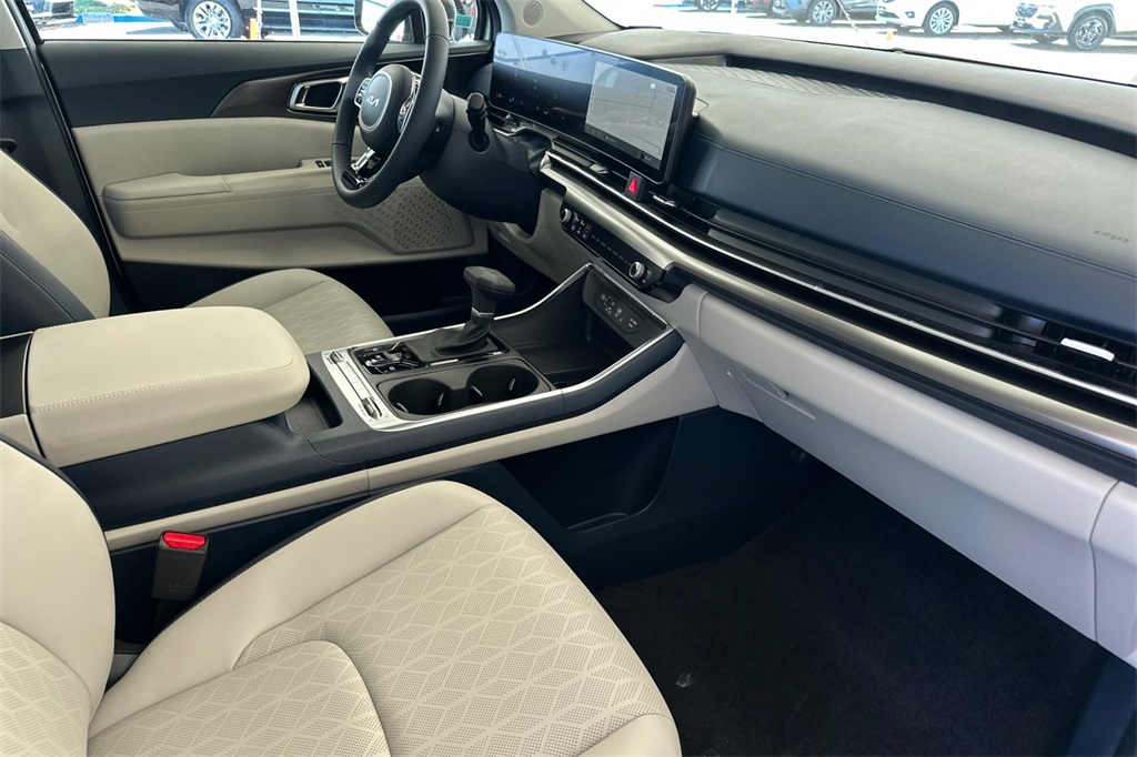 new 2026 Kia Carnival car, priced at $49,315