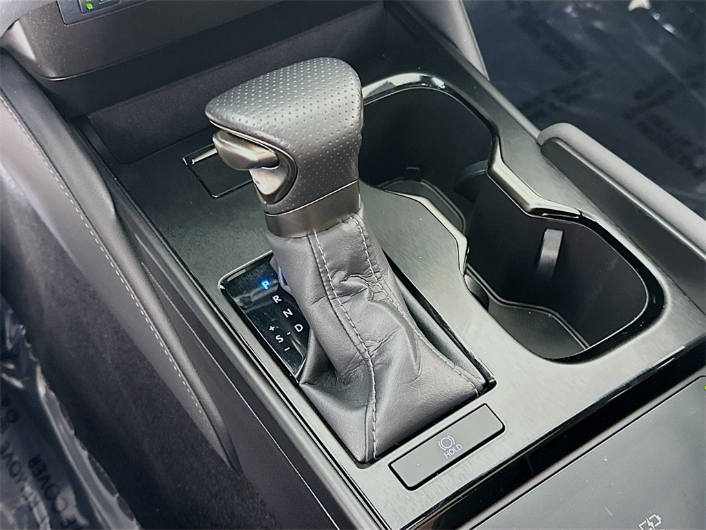 used 2023 Lexus ES car, priced at $39,990