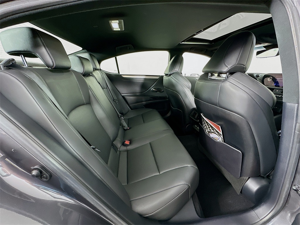 used 2023 Lexus ES car, priced at $39,990