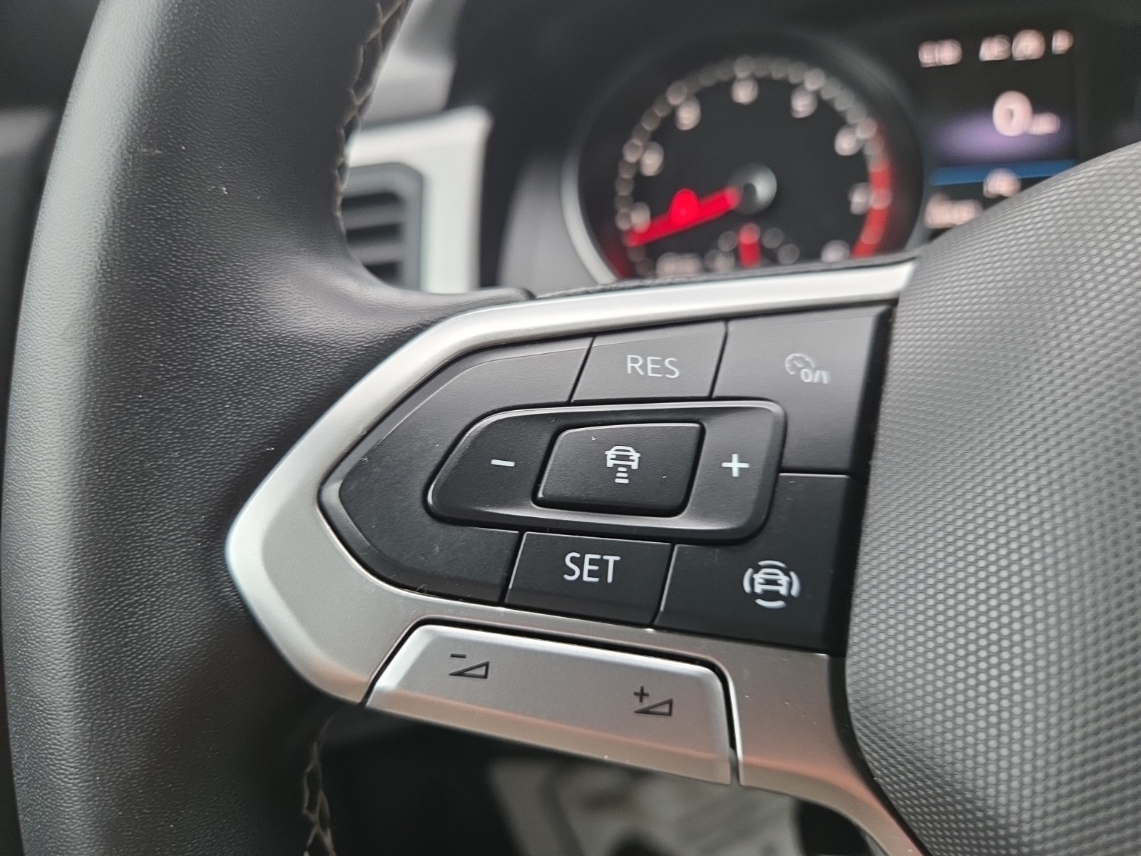 used 2021 Volkswagen Atlas Cross Sport car, priced at $22,400