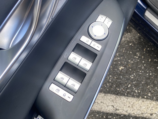 used 2025 Genesis GV70 car, priced at $39,995