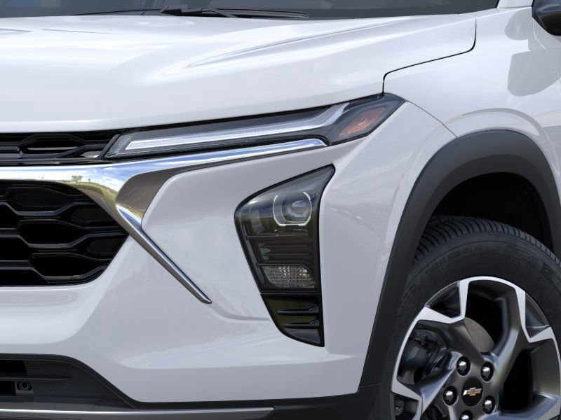 new 2025 Chevrolet Trax car, priced at $25,580
