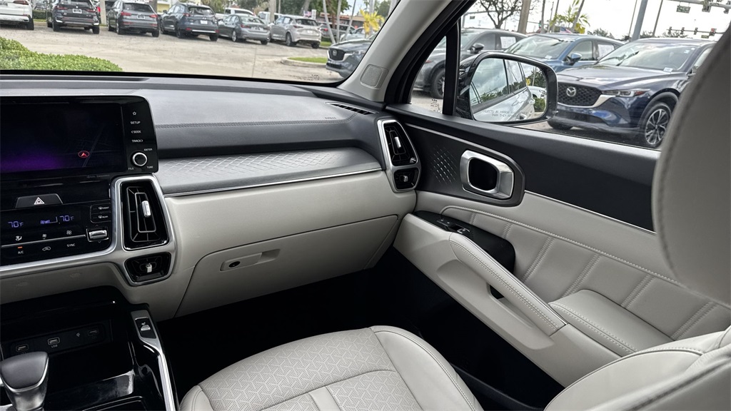 used 2023 Kia Sorento car, priced at $24,999