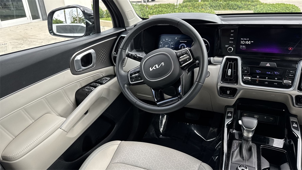 used 2023 Kia Sorento car, priced at $24,999