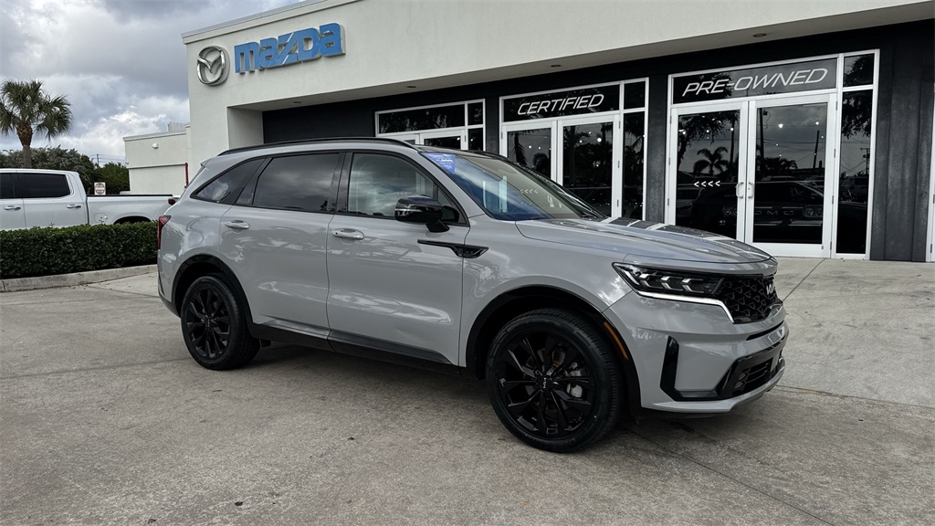 used 2023 Kia Sorento car, priced at $24,999