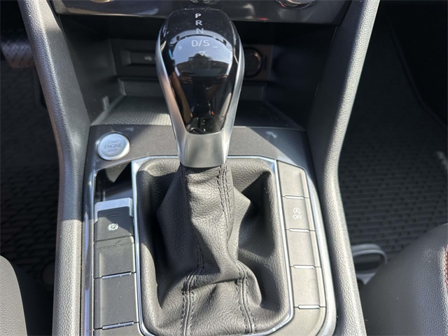 used 2024 Volkswagen Tiguan car, priced at $30,998